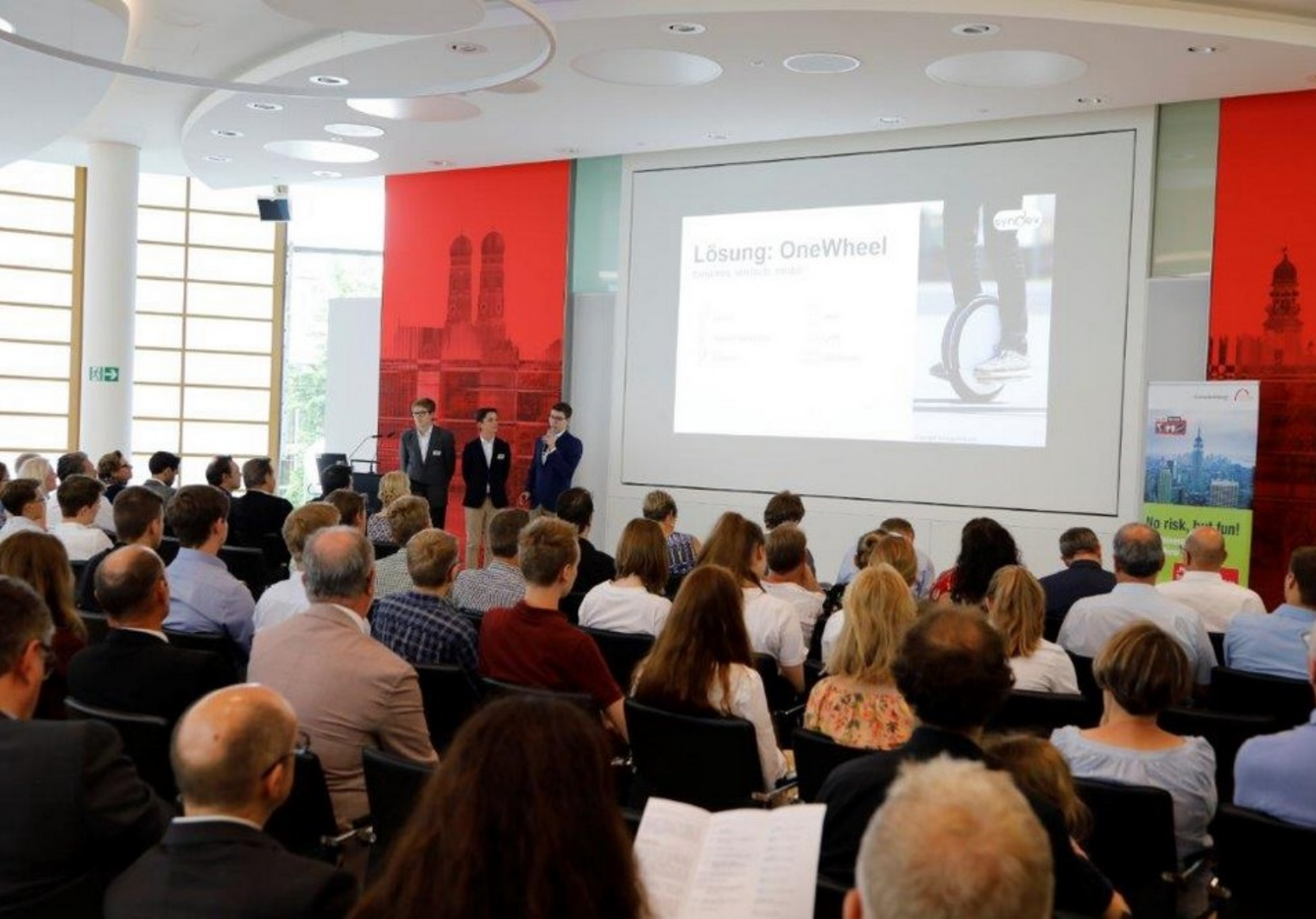 Siegerveranstaltung Play the Market in München